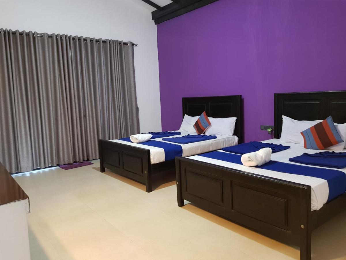 Forest Paradise Hotel